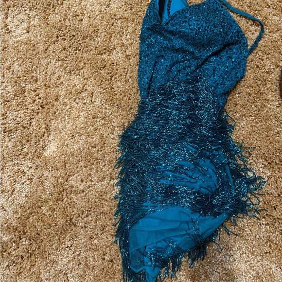 Elegant Teal Sequin Dress - Picture 6 of 7